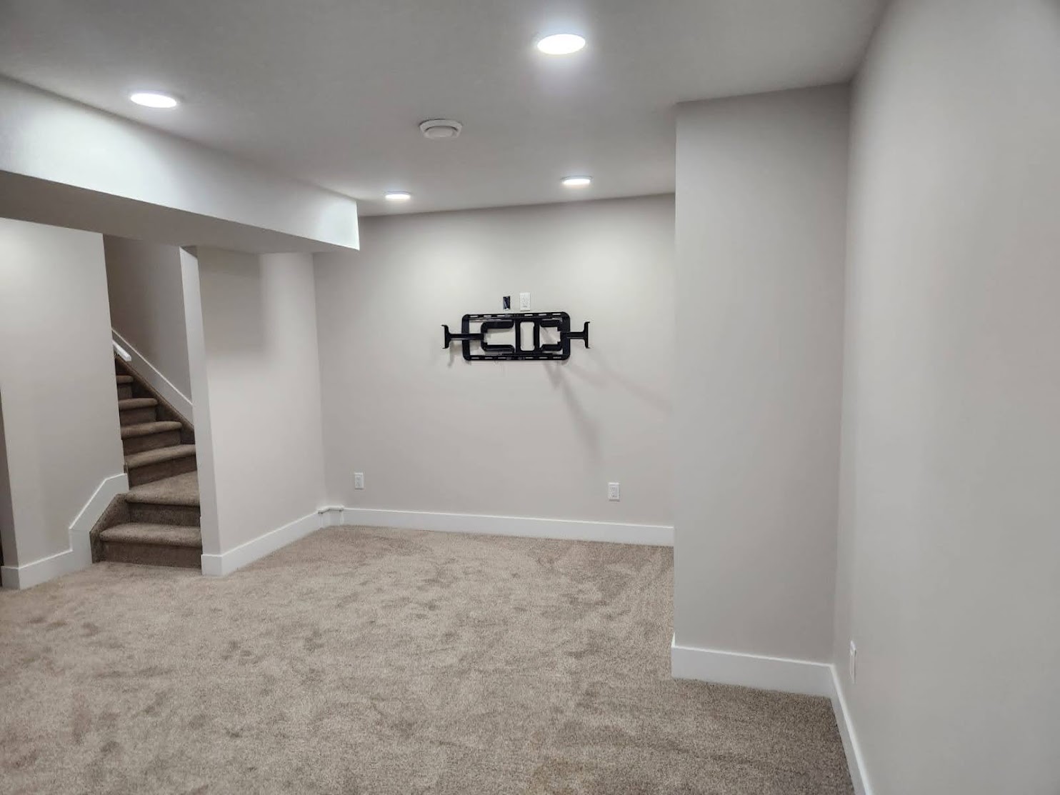 Photo of Skyhold Construction